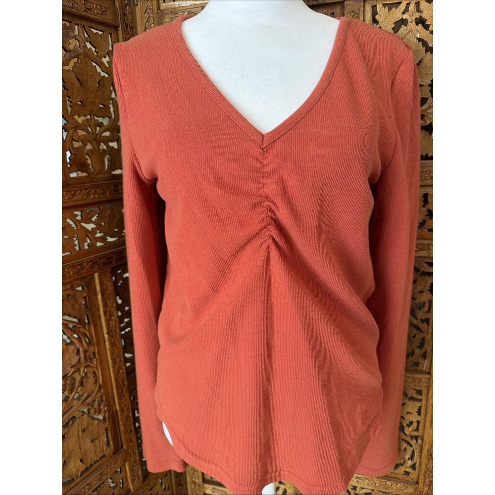 POL Shirt Top Womens Large Long Sleeve Pullover Salmon Touched V-neck Raw Hem